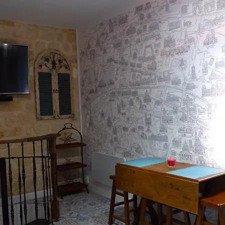 Unique Souplex On Ile Saint Louis Apartman *